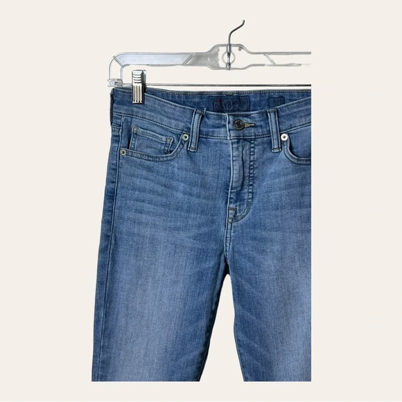 0400W. LUCKY BRAND DENIM JEANS SIZE 2/26 MEDIUM WASH IN COLOR SKINNY STYLE - Picture 5 of 14